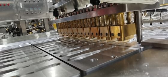 kupować Maszyna do pakowania miodu typu łyżka 10-12 głowicowa automatyczna maszyna do napełniania miodu produkcja online